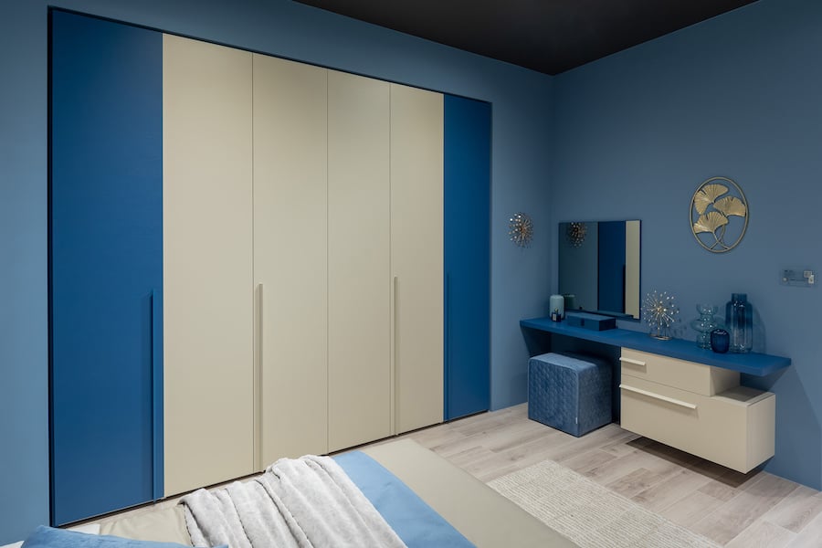 Armadio filo muro: come realizzarlo con Moretti Compact