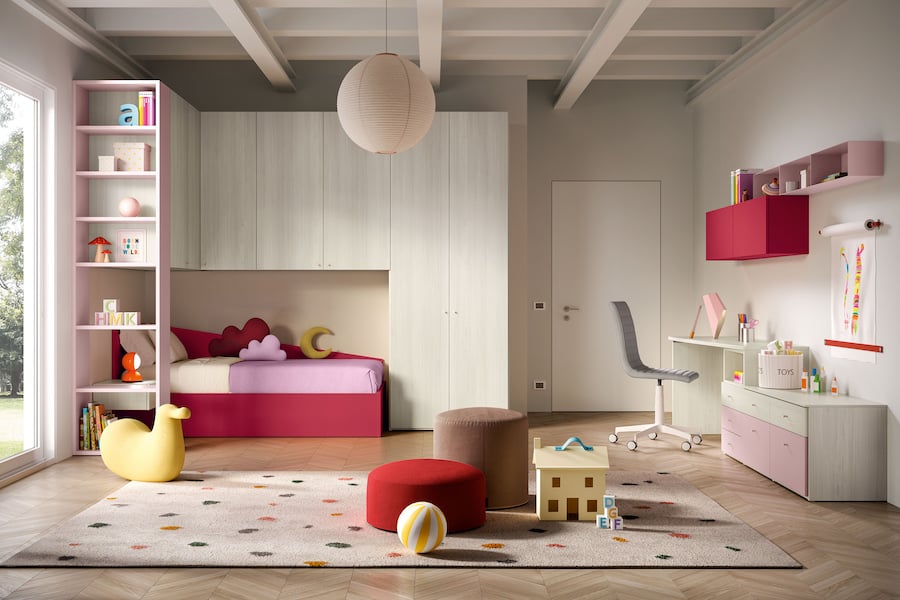 Cameretta a ponte con fianco libreria per ragazza