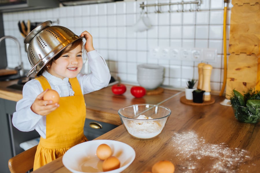 giochi-da-fare-casa-bambini-cucinare