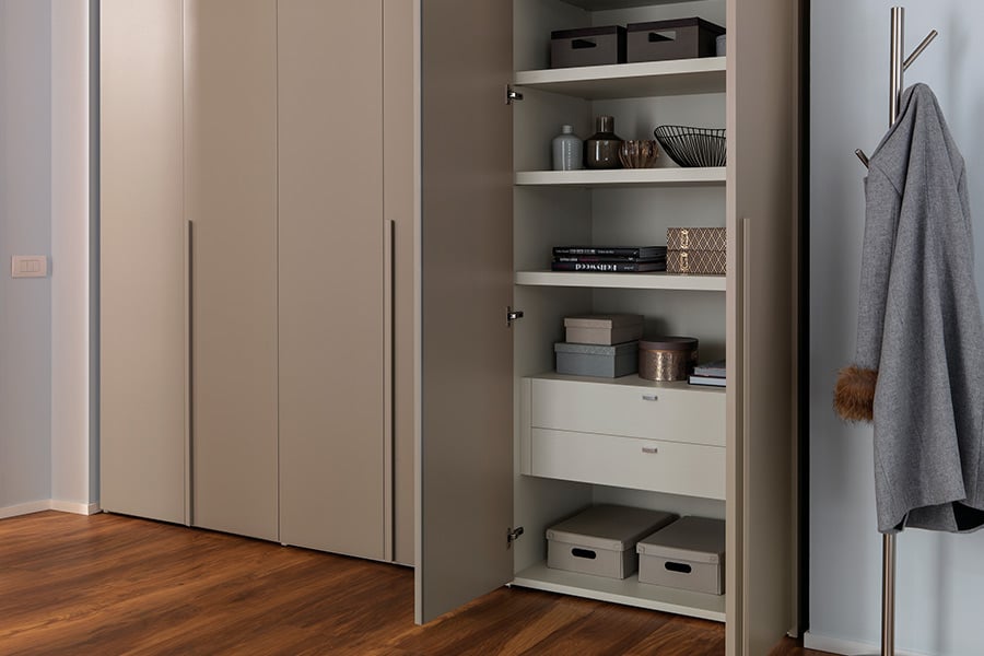 6 segreti per organizzare l’armadio e avere un guardaroba perfetto